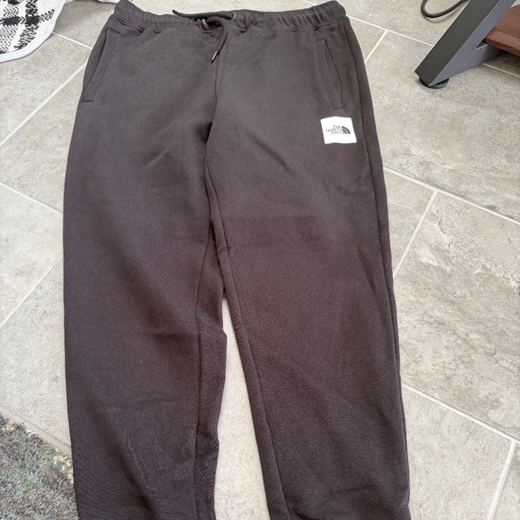 The North Face Pants - The North Face Womens Box NSE Jogger in Black Size Medium